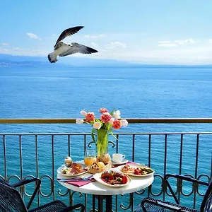 4* Szálloda Savoy