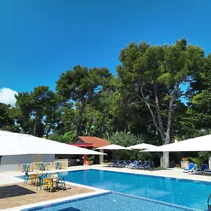 Mediterranean Village San Antonio Szálloda Biograd na Moru