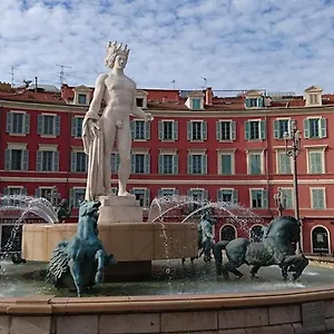 De La Szálloda Nizza