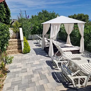 Vukman Apartman Trogir