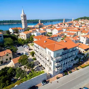 4* Szálloda Arbiana Heritage